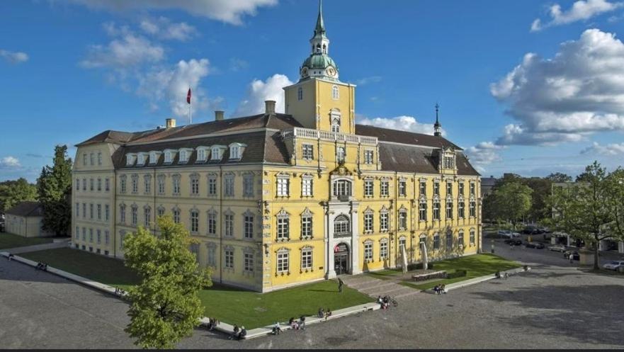 City Apartment Stadtblick Im Centrum Von Oldenburg Kültér fotó